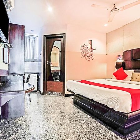 Hanvi Inn Hyderabad Bagian luar foto
