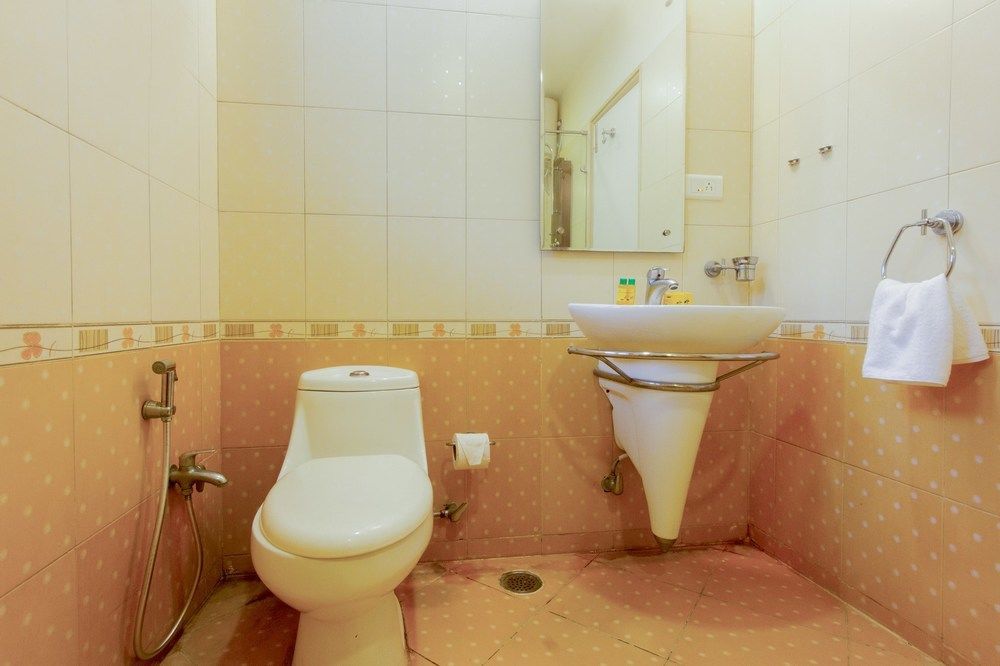 Hanvi Inn Hyderabad Bagian luar foto